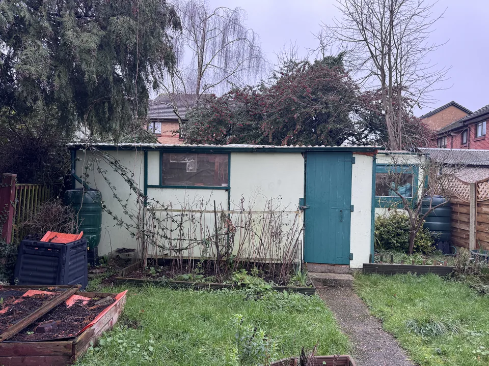 Outbuilding before dismantling and clearance